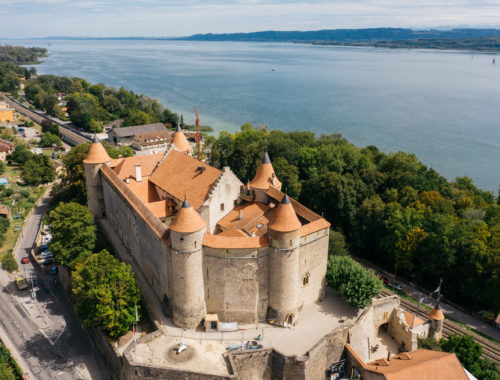 Vue aérienne du Château de Grandson