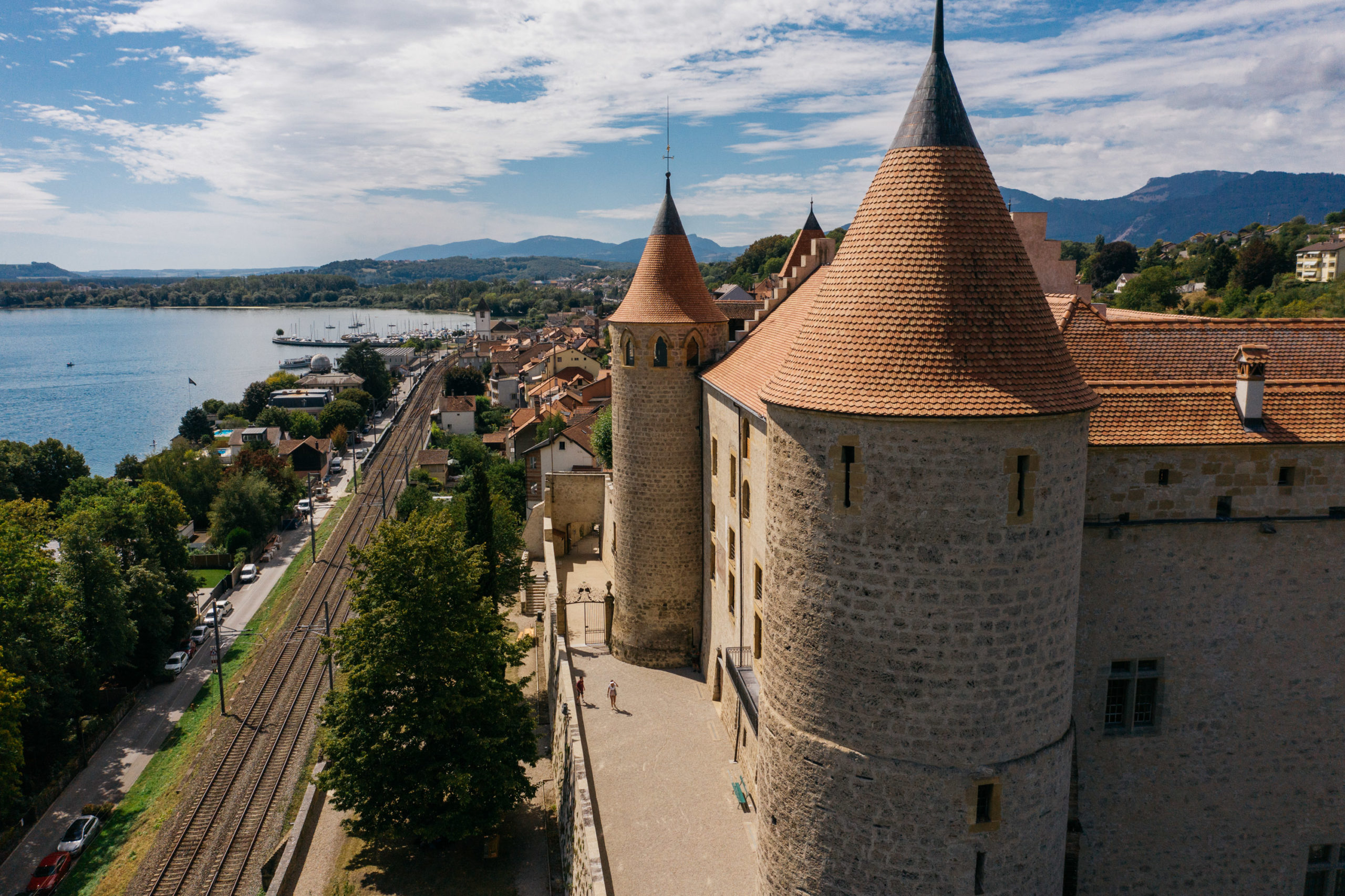 Face Sud-Ouest du Château de Grandson
