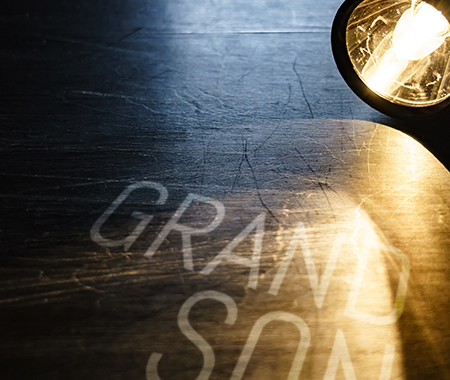 Lampe de poche éclairant Grandson